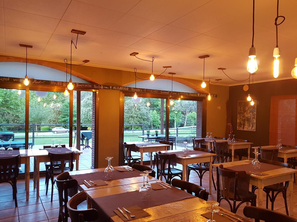 Hostal De L'Aigua Sant Llorenc de la Muga Buitenkant foto