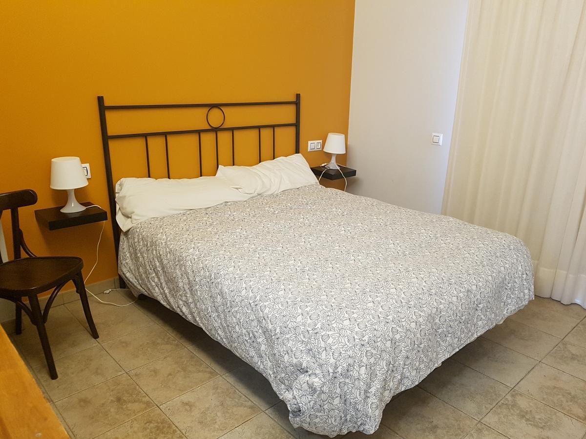 Hostal De L'Aigua Sant Llorenc de la Muga Buitenkant foto